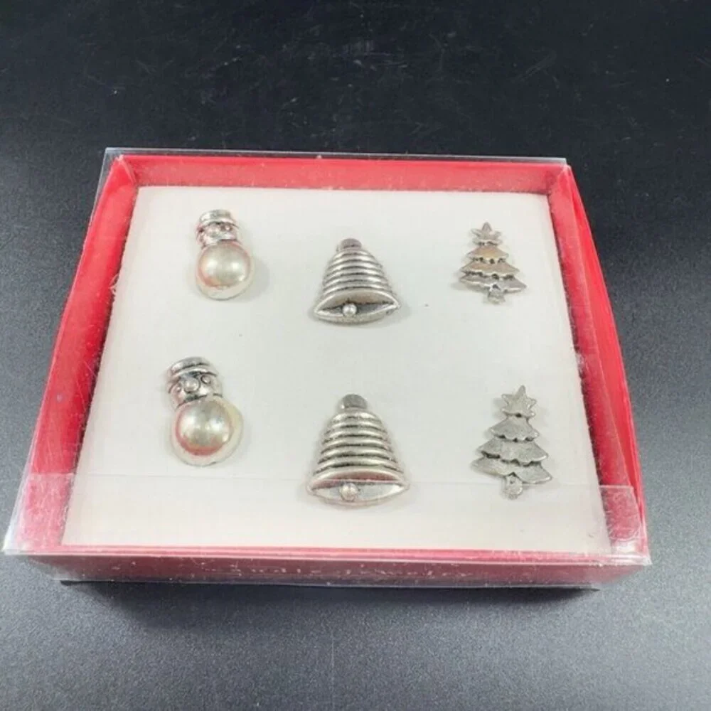 PIER 1 Candle Jewelry Silver Tone‎ Bell Christmas Tree Set 6 charms Open Box